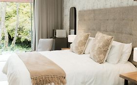 55 Tulbagh Boutique Guest House - Or Tambo